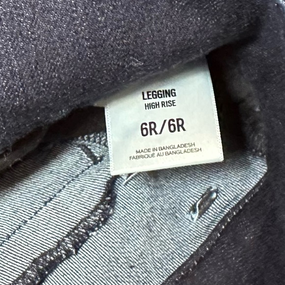 Express High Rise Jeans - Picture 7 of 7